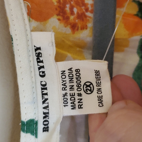 Romantic Gypsy Floral Boho Tunic Size 2X NWOT'S - Picture 9 of 10